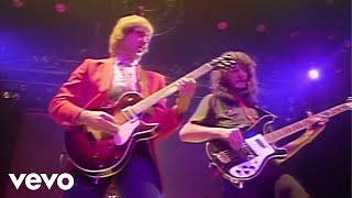 Rush - Closer To The Heart (Live From The Montreal Forum / 1981)